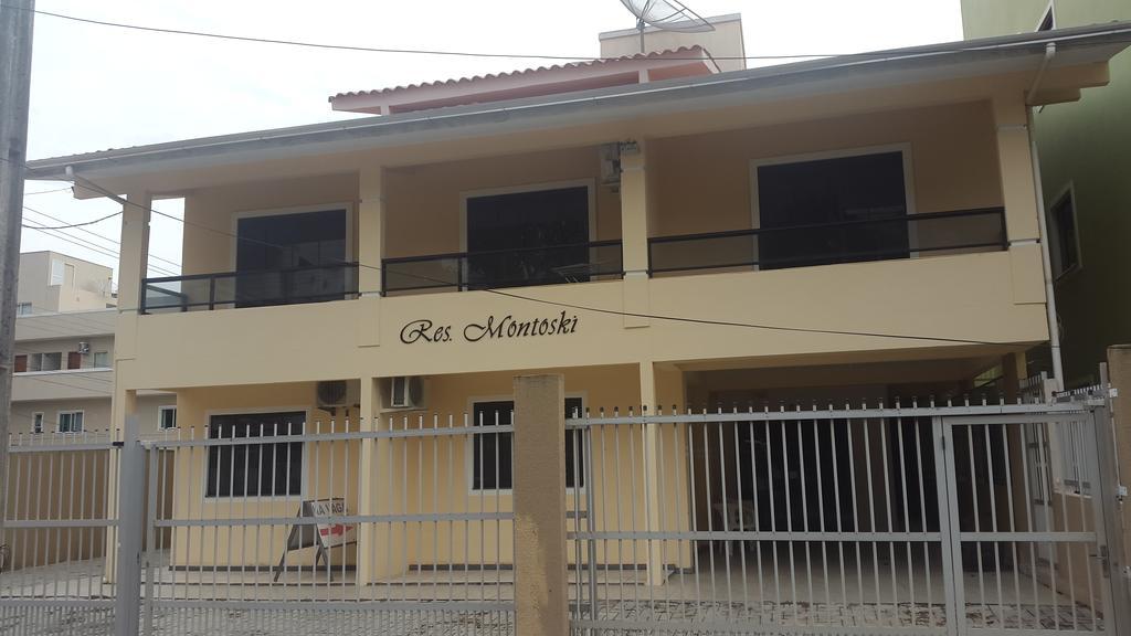 Residencial Montoski 邦比尼亚斯 外观 照片